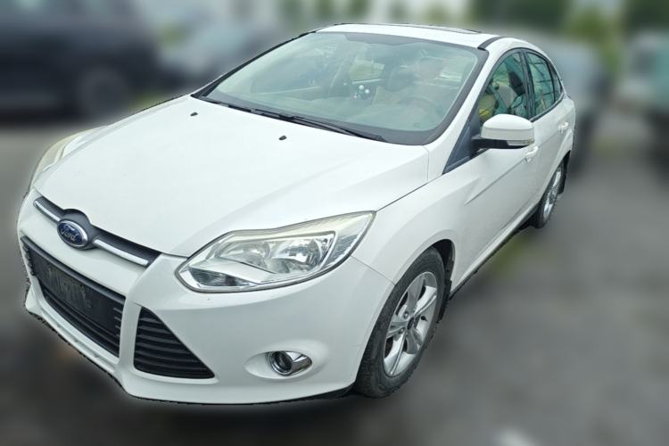 Used Ford Focus 2012 Sedan 1.6L Manual Fashion Edition Guazi used car, China used car export, Used car for sale, Used cars, Cheapest cars for sale