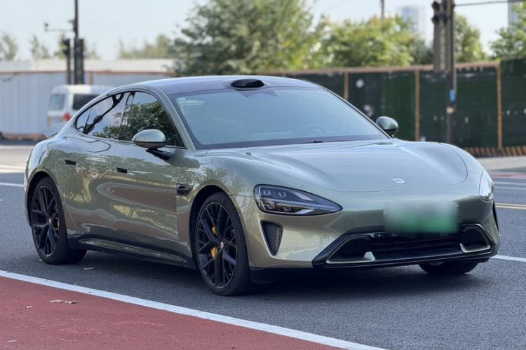 Used Xiaomi Auto SU7 2024 Four-Wheel Drive Ultra-Long Range Advanced Intelligent Driving Max Edition
