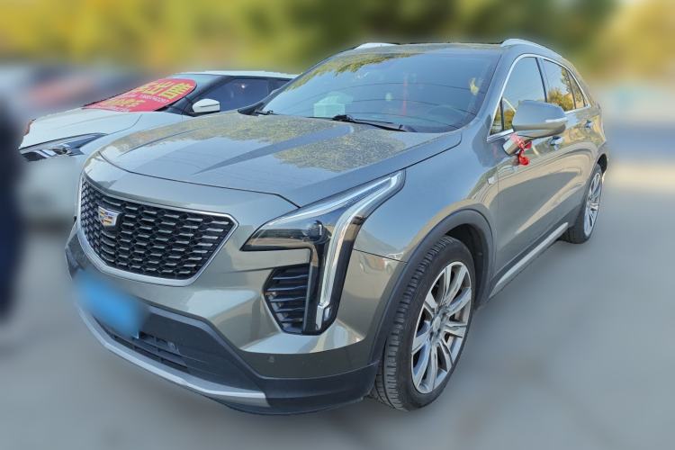 Used Cadillac XT4 2018 28T 4x4 Platinum Edition