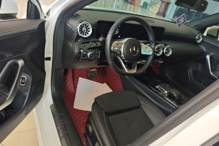 Used Mercedes-Benz A-Class 2022 Second Facelift A 200 L Sport Sedan Fashion Version