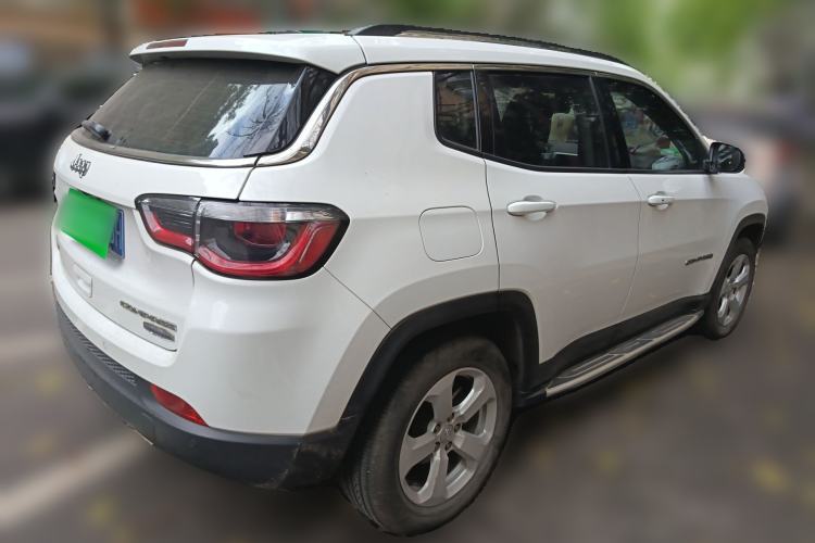 Used Jeep Compass 2017 200T Automatic Family Edition
