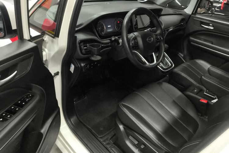 Used GAC Trumpchi M6 2021 270T DCT Elite Edition (7-seater)