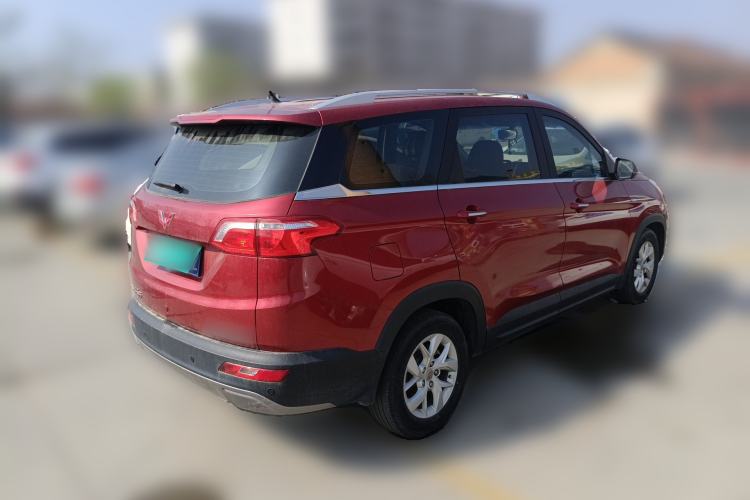 Used Wuling Hongguang S3 2018 1.5T Manual Luxury Model China V Standard Rear Right 45 Deg