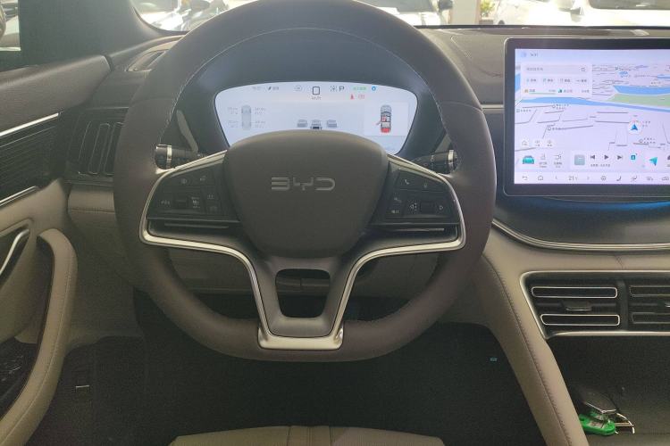 Used BYD Song PLUS New Energy 2024 Honor Edition EV 520km Flagship Model Steering Wheel