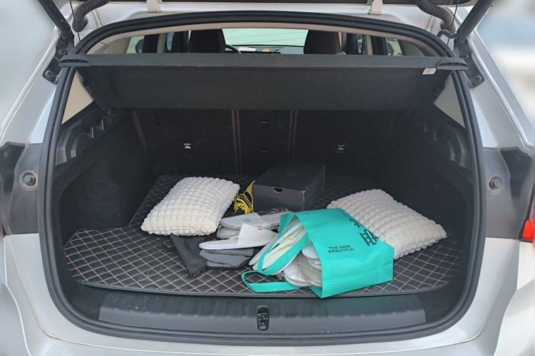 Used BMW X1 2023 sDrive20Li X Design Package Trunk