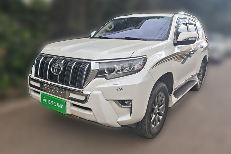 Used Toyota Prado 2018 4.0L VX External Mount Genuine Leather Single Differential Middle East Specification