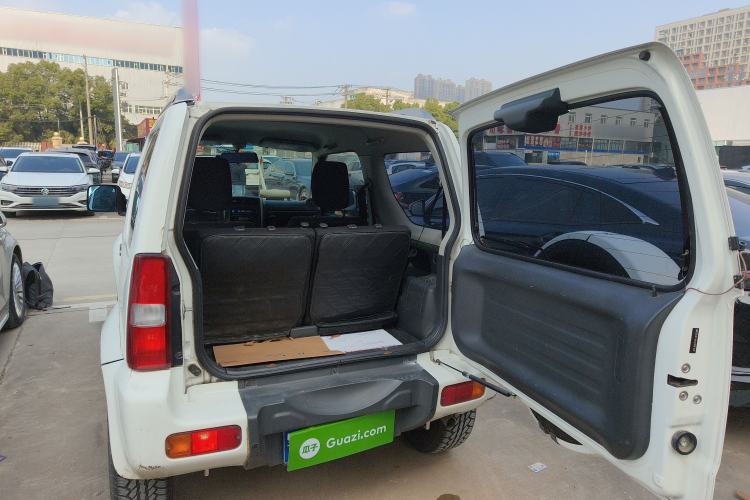 Used Suzuki Jimny 2015 1.3 AT JLX