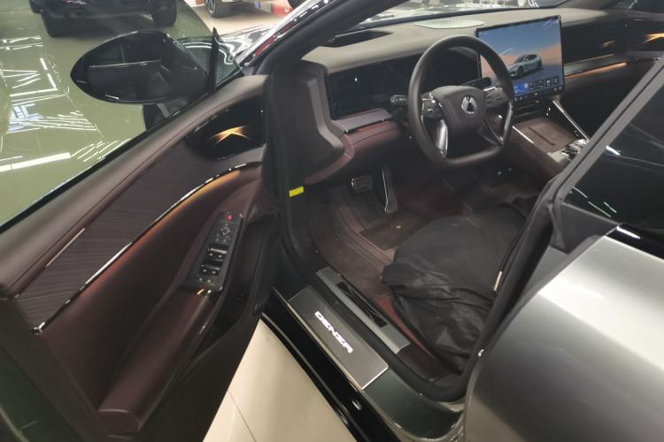 Used Denza Z9GT 2024 1100 Four-Wheel Drive Max Edition