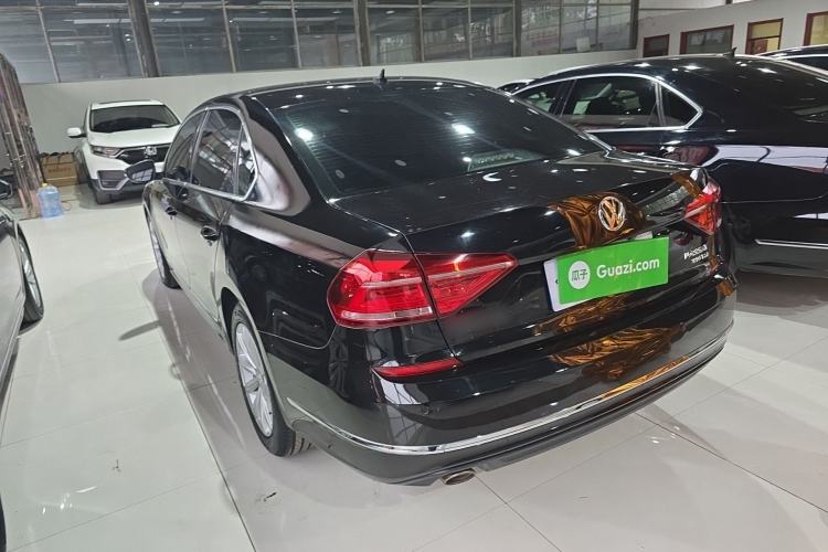 Used Volkswagen Passat 2017 330TSI DSG Luxury Edition
