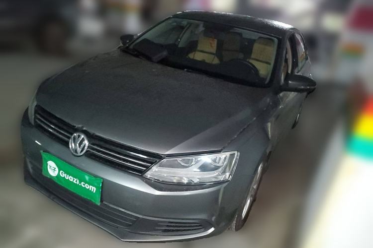 Used Volkswagen Sagitar 2012 1.6L Manual Fashion Edition