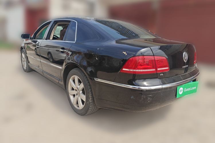 Used Volkswagen Phaeton 2011 3.6L V6 5-Seater Extended Comfort Version
