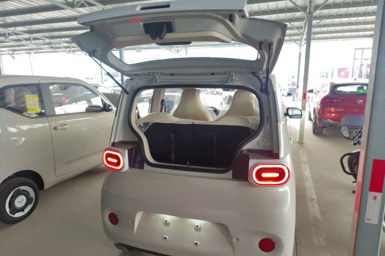 Used Wuling Hongguang MINIEV 2024 3rd Generation 215km Youth Edition
