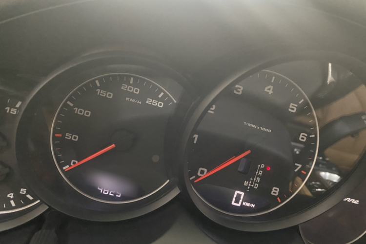 Used Porsche Cayenne 2014 Cayenne Platinum Edition 3.0T
