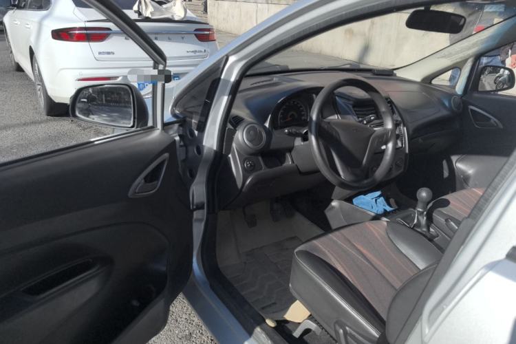 Used Chevrolet Sail 2013 Sedan 1.2L Manual Fashionable Happiness Edition
