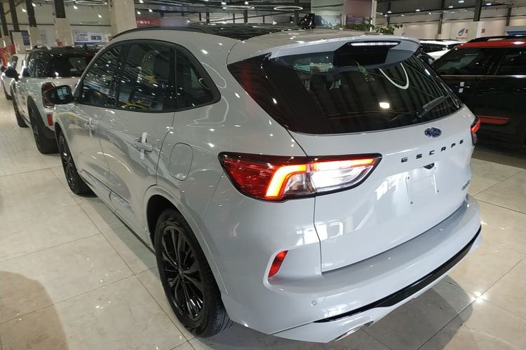 Used Ford Escape 2024 EcoBoost 245 Four-Wheel Drive ST-Line Pro Trim