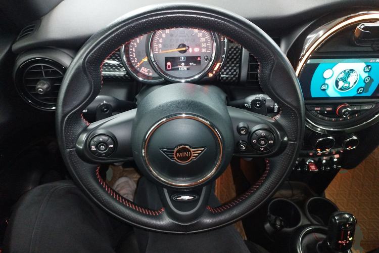 Used MINI 2018 2.0T COOPER S Racing Driver Steering Wheel