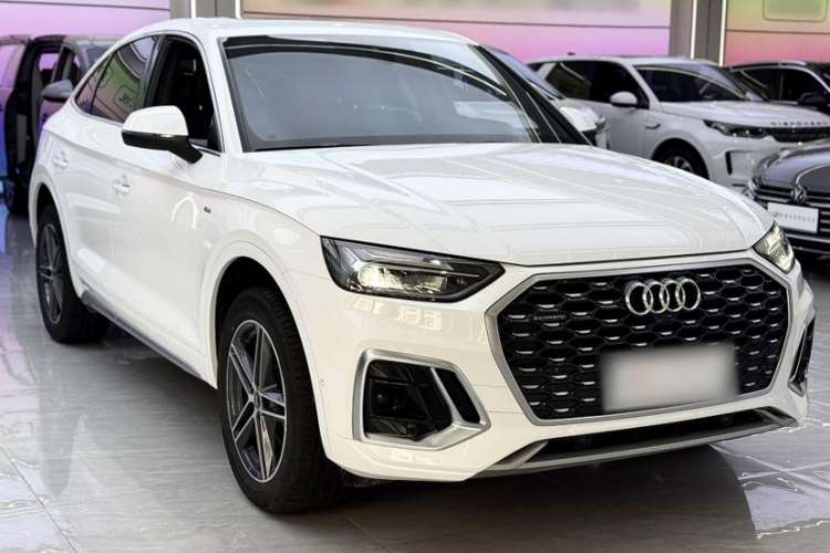 Used Audi Q5L Sportback 2022 40 TFSI Fashion Model

