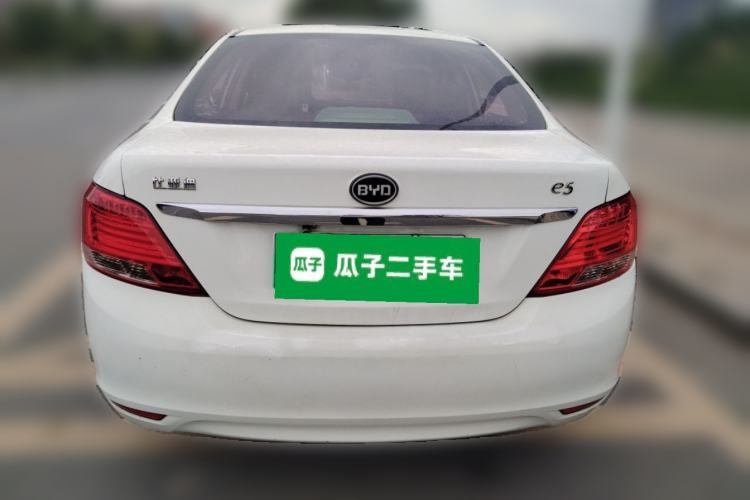 Used BYD e5 2018 Travel Edition Rear