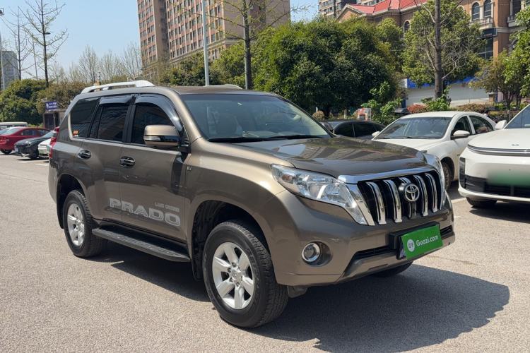 Used Toyota Prado  Exterior 3