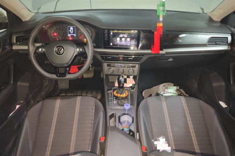 Used Volkswagen Lavida 2019 280TSI DSG Comfort Edition China VI standard Center Console