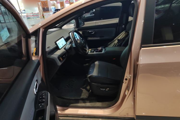 Used AION Y 2022 70 Tech Edition Lithium Iron Phosphate Left Front Seat