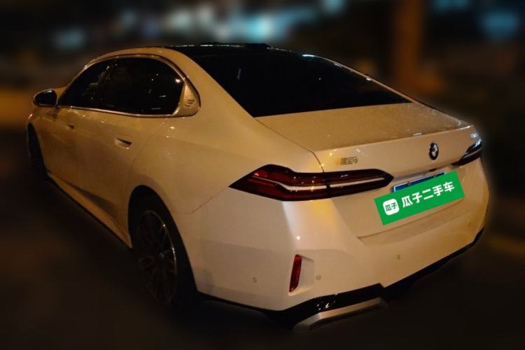 Used BMW 5 Series 2024 530i Leading Model M Sport Package