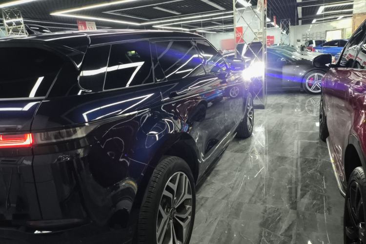 Used Land Rover Range Rover Evoque New Energy 2021 Aurora L P300e Luxury Edition
