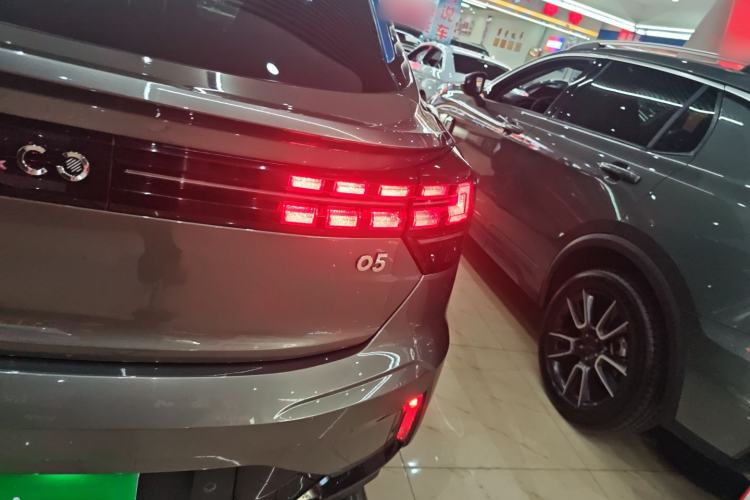 Used Lynk & Co 05 2020 2.0TD Two-Wheel Drive Shine Halo