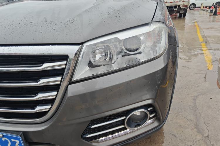 Used Haval H6 2015 Sport Edition 1.5T Automatic Two-Wheel Drive Luxury Model
