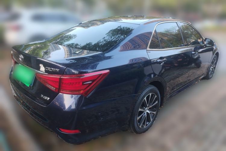 Used Toyota Crown 2018 2.0T Fashion Edition
