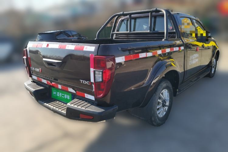 Used JMC Yuhu 3 2018 2.5T Diesel Two-Wheel Drive Advanced Version with Long Wheelbase
