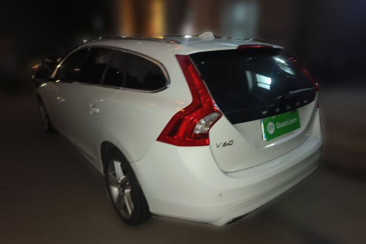 Used Volvo V60 2014 Restyled T5 Zhiya Edition
