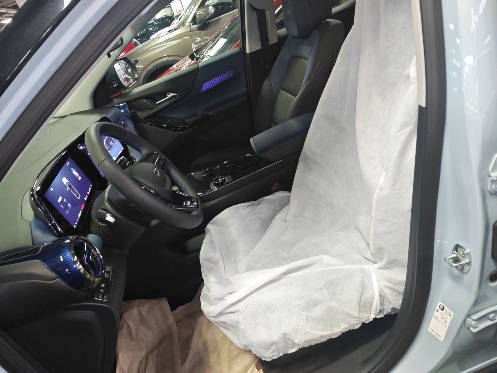 Переднее сиденье в автомобиле