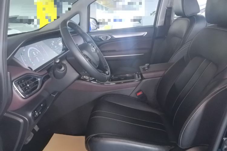 Used GAC Trumpchi M6 2023 PRO 270T DCT Luxury Edition