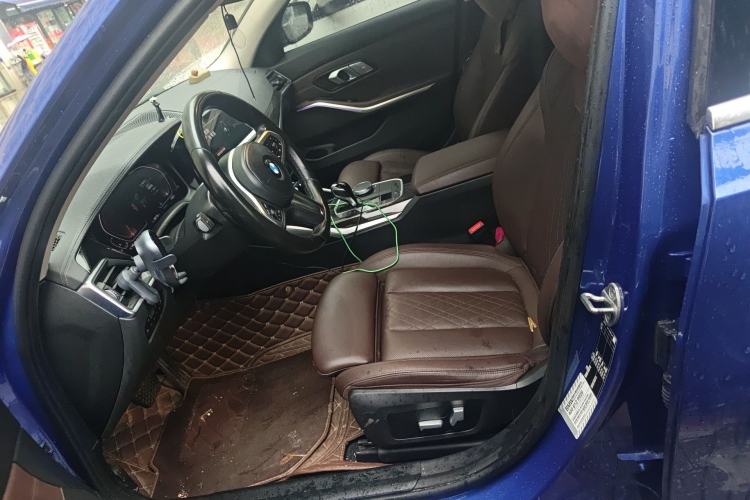 Used BMW 3 Series 2021 Restyled 325Li M Sport Package Left Front Seat