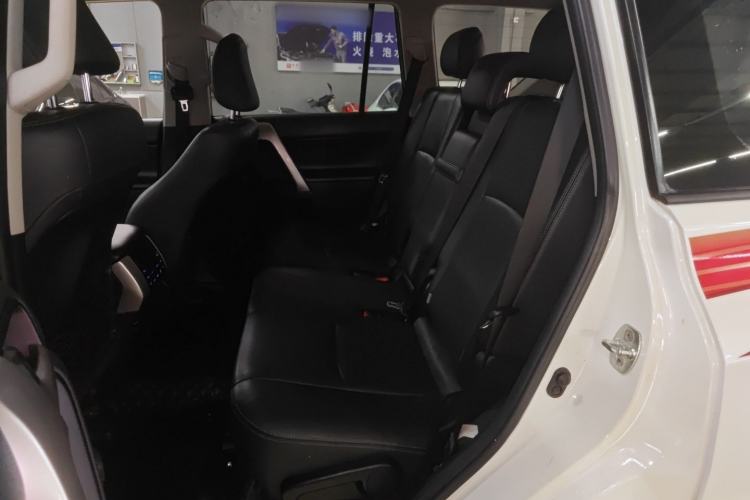 Used Toyota Prado 2019 3.5L Automatic TX-L Deluxe Edition with Rear-Mounted Spare Tire Left Rear Seat