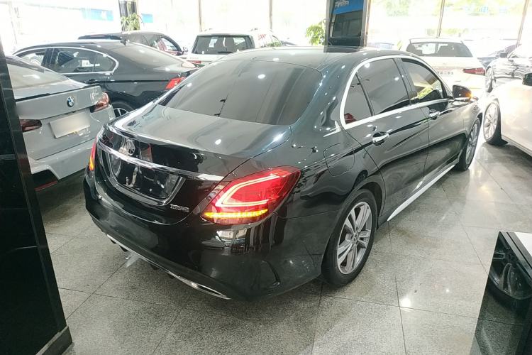 Used Mercedes-Benz C-Class 2021 C 200 L Fashion Edition Sport Version Rear Right 45 Deg