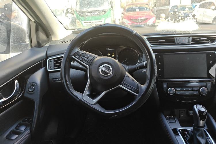 Used Nissan Qashqai 2023 Classic 2.0L CVT XV Comfort Edition
