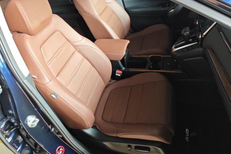 Used Honda CR-V 2021 240TURBO CVT 2WD Fashion Edition Right Front Seat