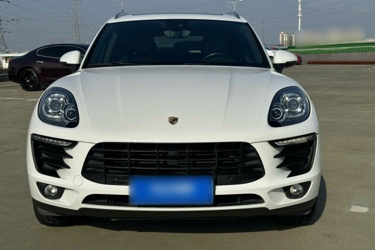 Used Porsche Macan 2017 Macan 2.0T Exterior 6