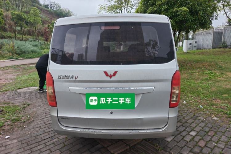 Used Wuling Rongguang V 2016 1.5L Standard Version