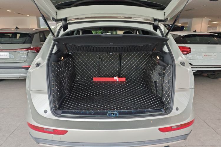 Used Audi Q5 2017 Plus 40 TFSI Technology Model
