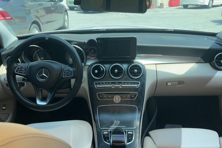 Used Mercedes-Benz C-Class 2015 C 200 L Sport Edition