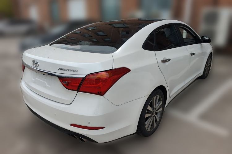 Used Hyundai Mistra 2014 1.8L Automatic Deluxe DLX Model Rear Right 45 Deg