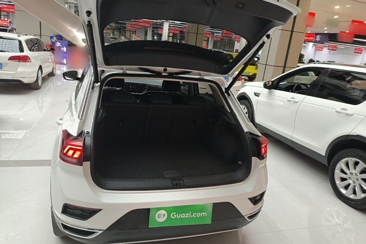 Used Volkswagen T-ROC 2021 280TSI DSG Two-Wheel Drive Comfort Connect Edition