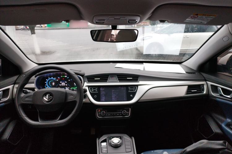 Used Livan Maple 60s 2022 Easy-Drive Version Lithium Iron Phosphate