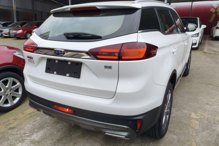 Used Geely Auto Emgrand X7 Sport 2018 1.8TD Automatic Two-Wheel Drive Smart Connect 4G Internet Edition
