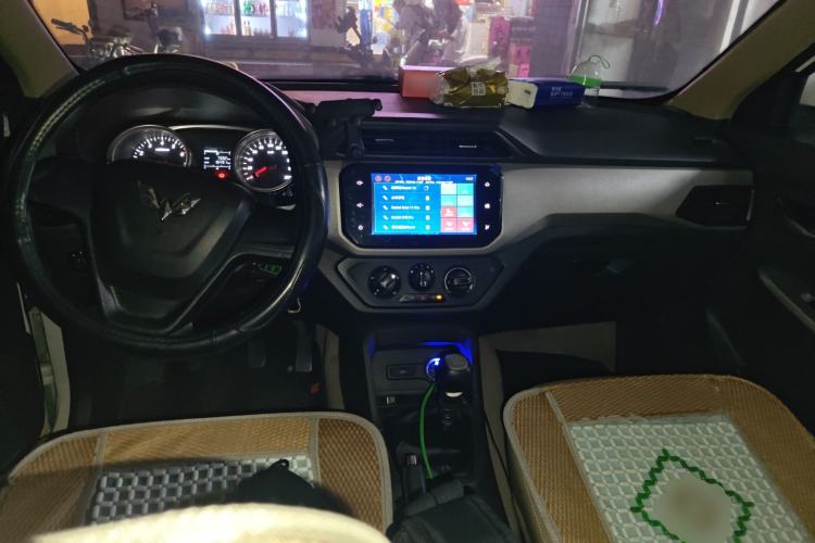 Used Wuling Hongguang 2019 1.5L S Comfort Edition China VI LAR