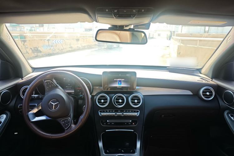 Used Mercedes-Benz GLC 2019 GLC 200 L 4MATIC
