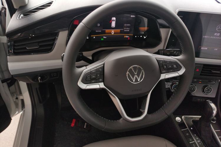 Used Volkswagen Bora 2026 200TSI DSG Yuexing Navigation Edition
